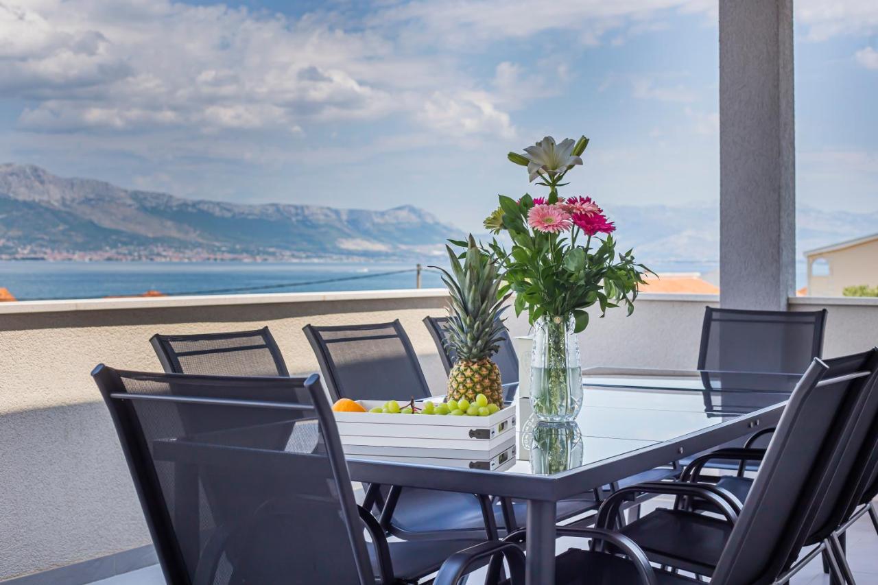 Vila Rozarija Trogir Luaran gambar