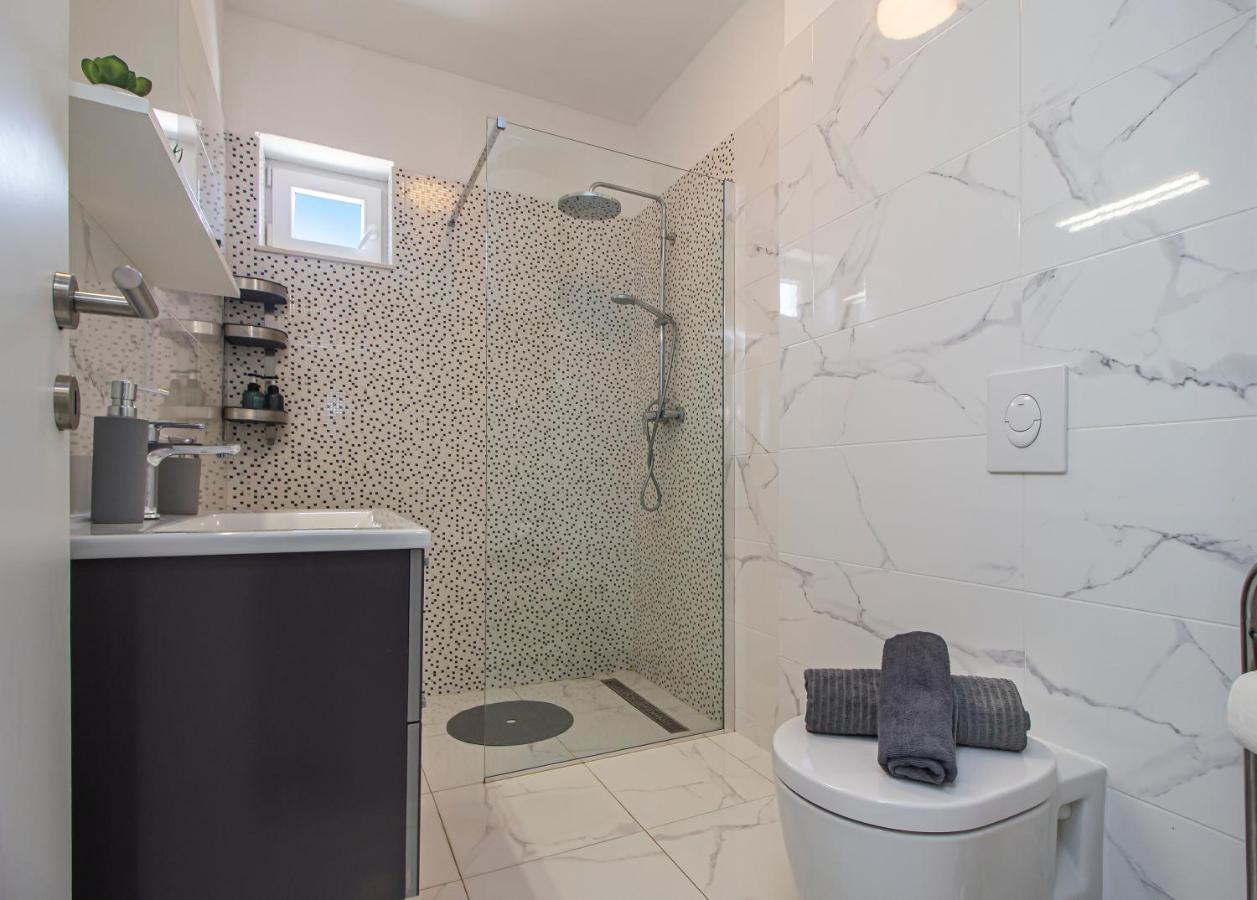 Vila Rozarija Trogir Luaran gambar